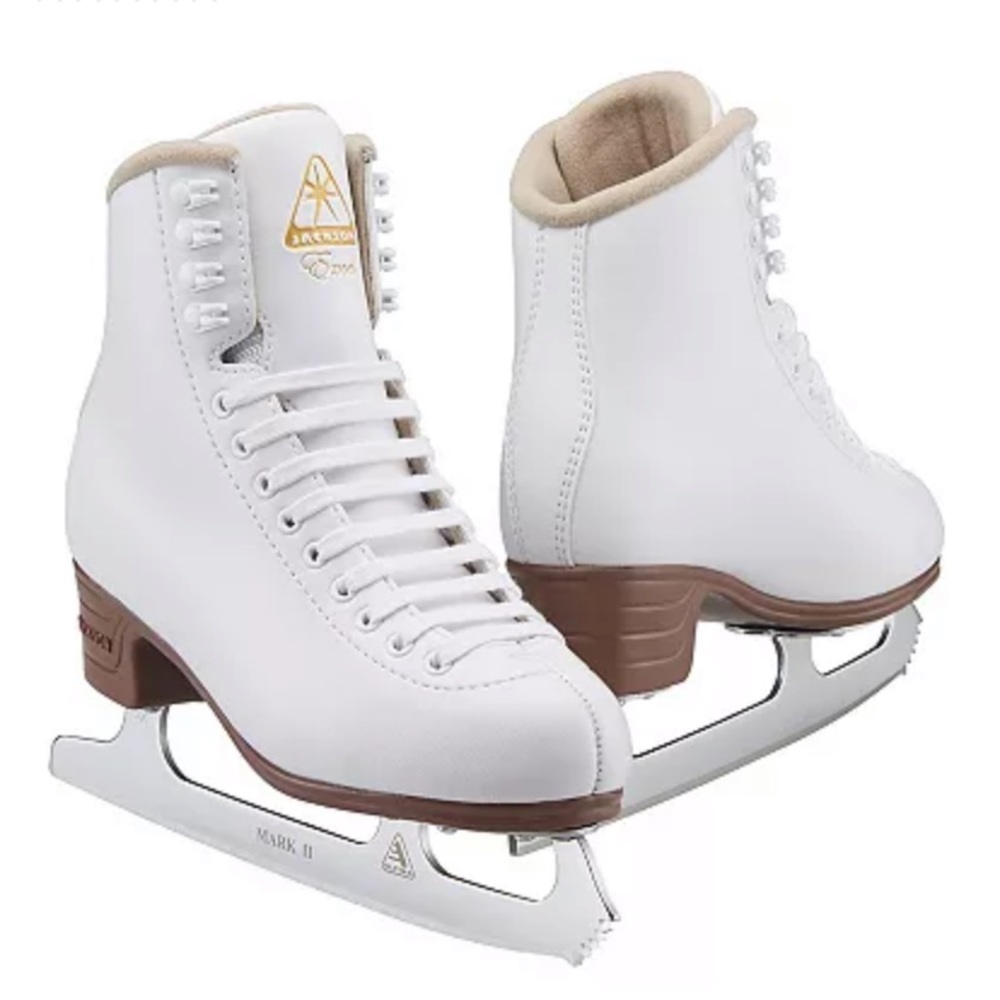 Jackson Excel figure skates with Mark II blades